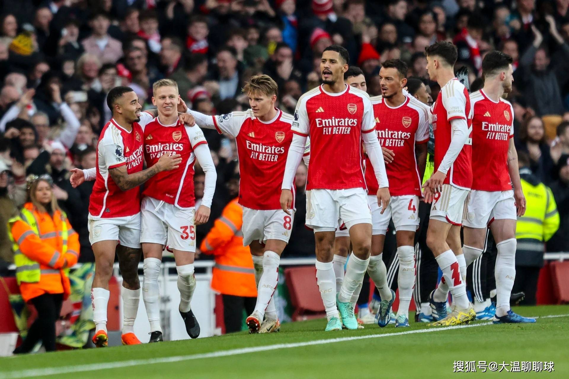 柏林联队主场大胜法兰克福,豪取三分 柏林联队主场大胜法兰克福,豪取三分