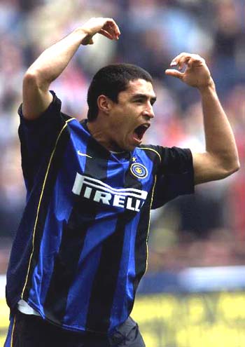 开云体育官网-包含科尔多巴主场扼杀埃瓦尔进攻，稳守为攻的词条