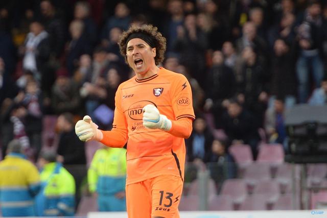 开云体育平台APP-关于谢菲联门将神勇扑救，成为球队守望之星的信息