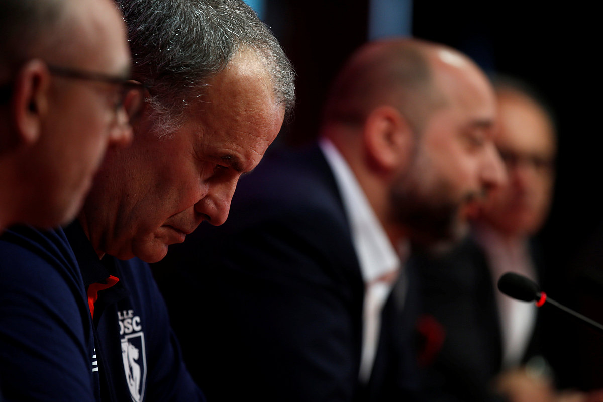 开云体育登录-西班牙球队教练因战术问题遭质疑，面临下课传闻的简单介绍