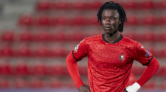 包含雷恩球员纷纷受伤，战绩有所受影响的词条