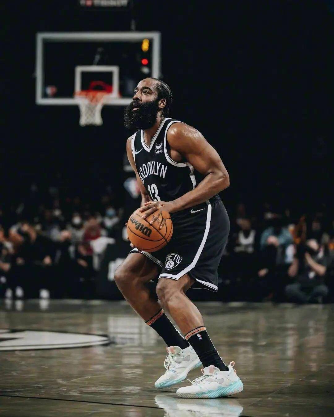 包含篮球巨星哈登交易至篮网,成为球队得分主力!的词条 包含篮球巨星哈登交易至篮网,成为球队得分主力!的词条