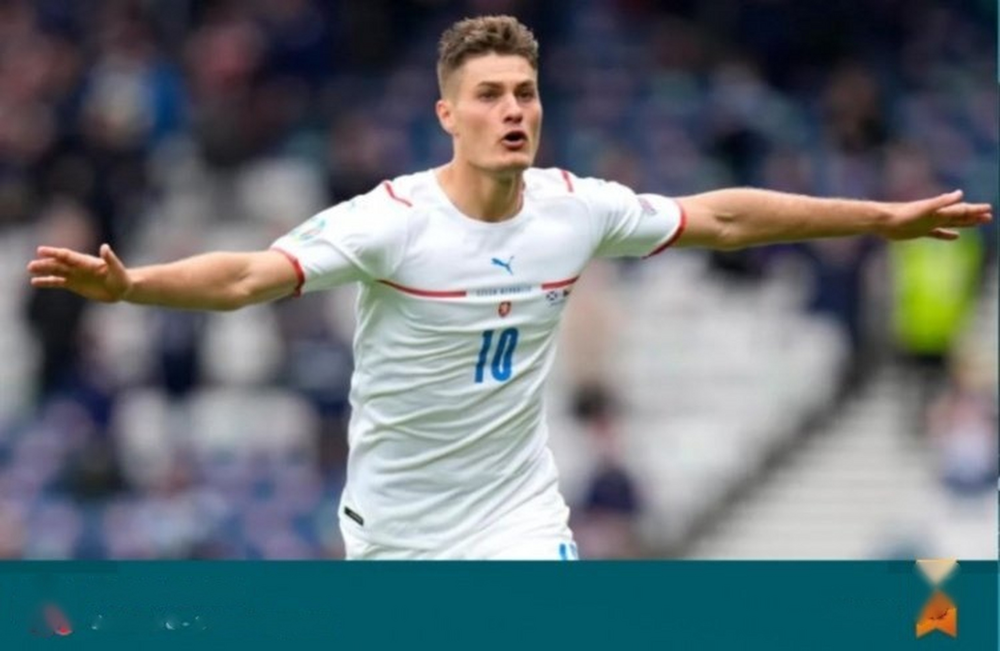 关于捷克人希克托尔取得进球,帮助球队取得胜利的信息 关于捷克人希克托尔取得进球,帮助球队取得胜利的信息