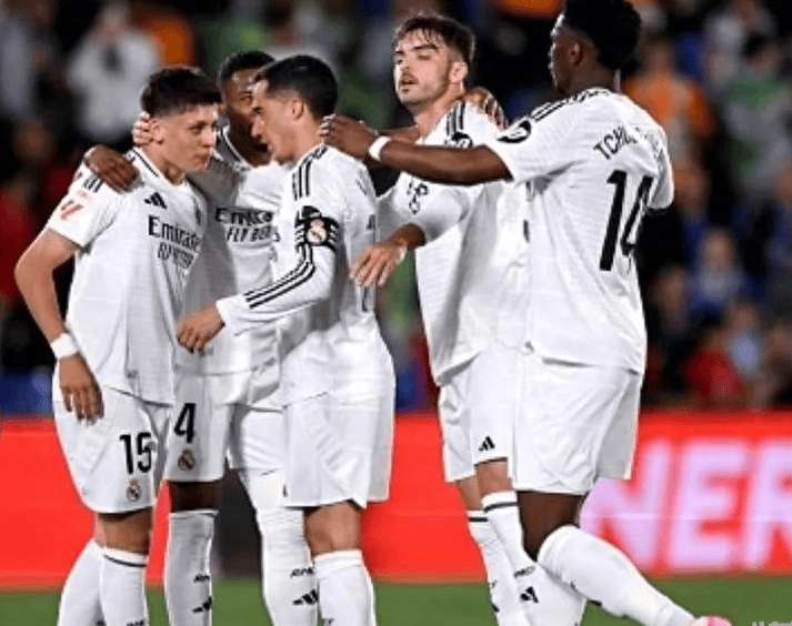 皇马在激战中获胜，本泽马关键一球