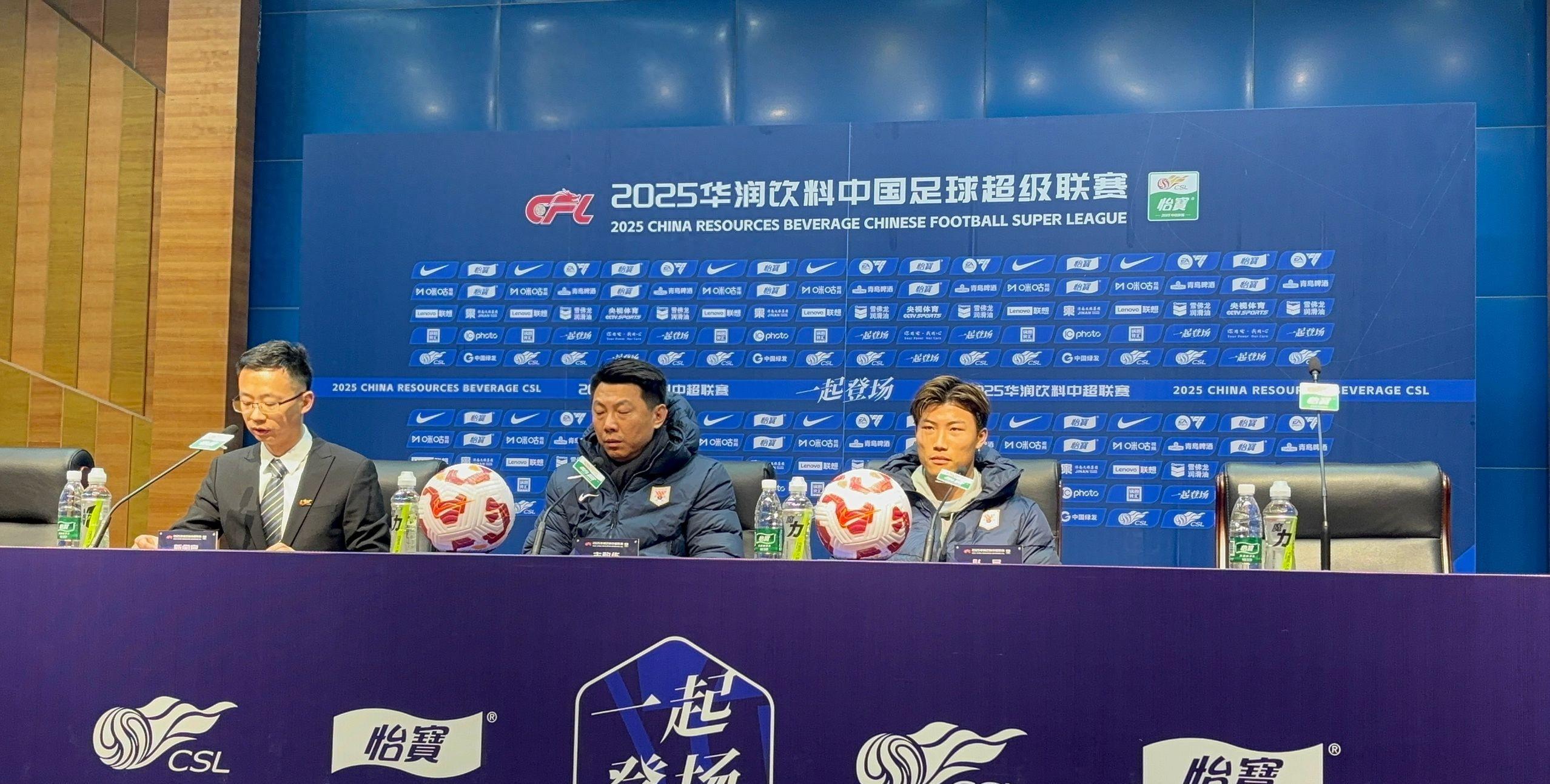 全新挑战即将开始,球队备战全力以赴的简单介绍 全新挑战即将开始,球队备战全力以赴的简单介绍