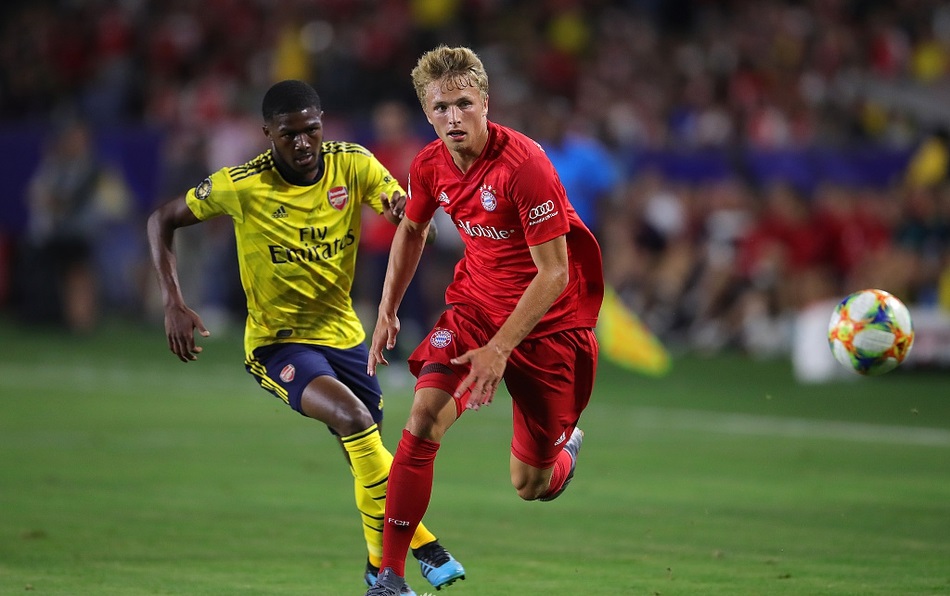 关于猛龙新援突围得手,新赛季大放异彩的信息 关于猛龙新援突围得手,新赛季大放异彩的信息