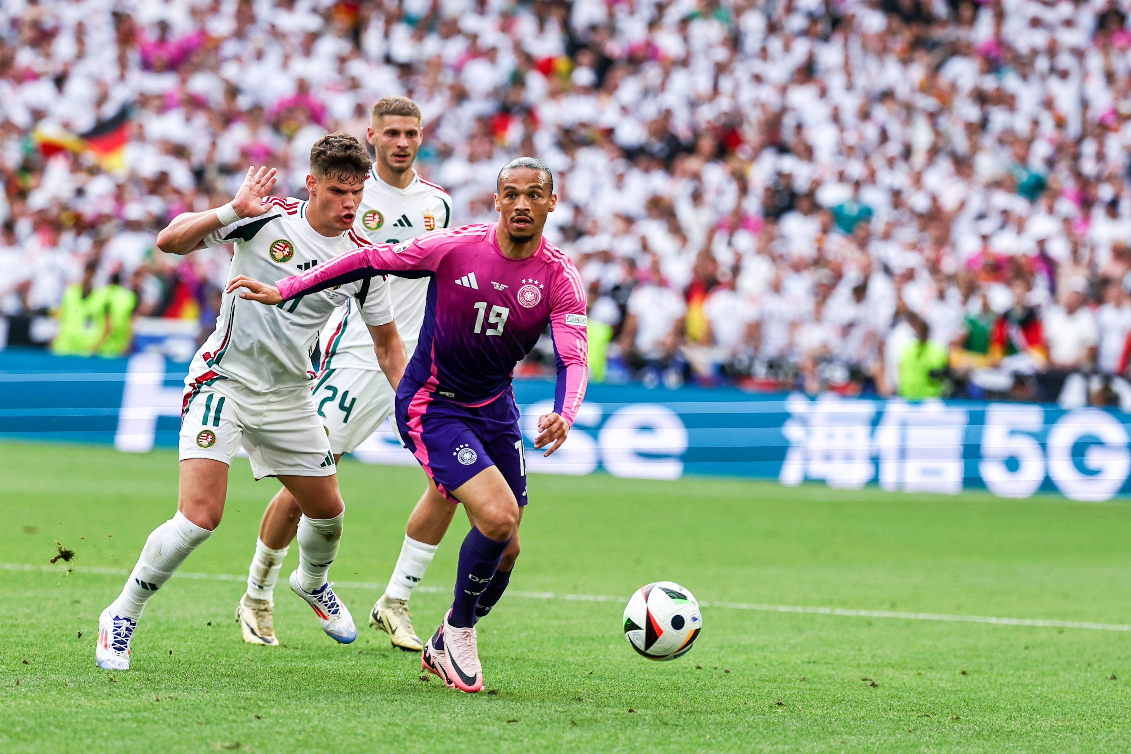 德国队战胜罗马尼亚,大获全胜 德国队战胜罗马尼亚,大获全胜