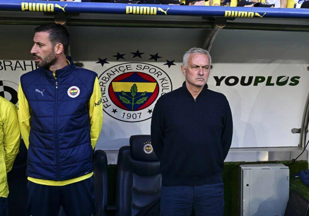 赛前专访:曼联主帅谈世俱杯目标的简单介绍 赛前专访:曼联主帅谈世俱杯目标的简单介绍