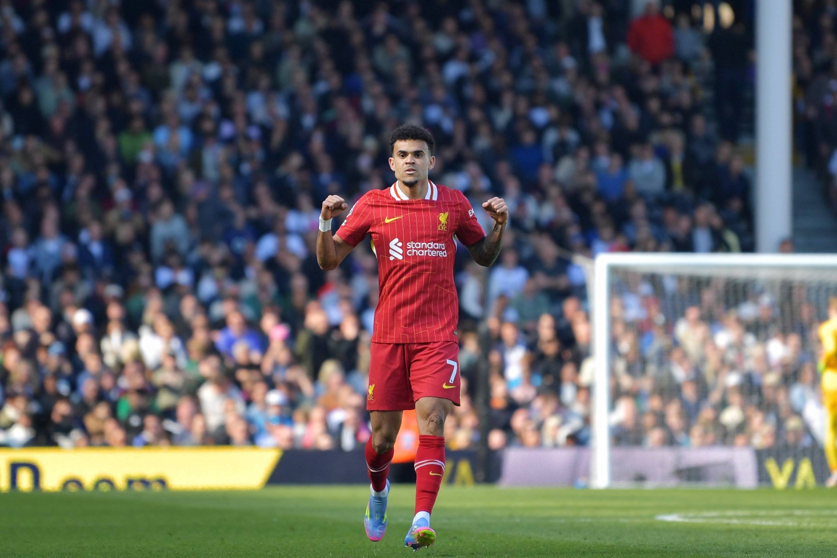 富勒姆再遭重大伤病,保级压力增大 富勒姆再遭重大伤病,保级压力增大