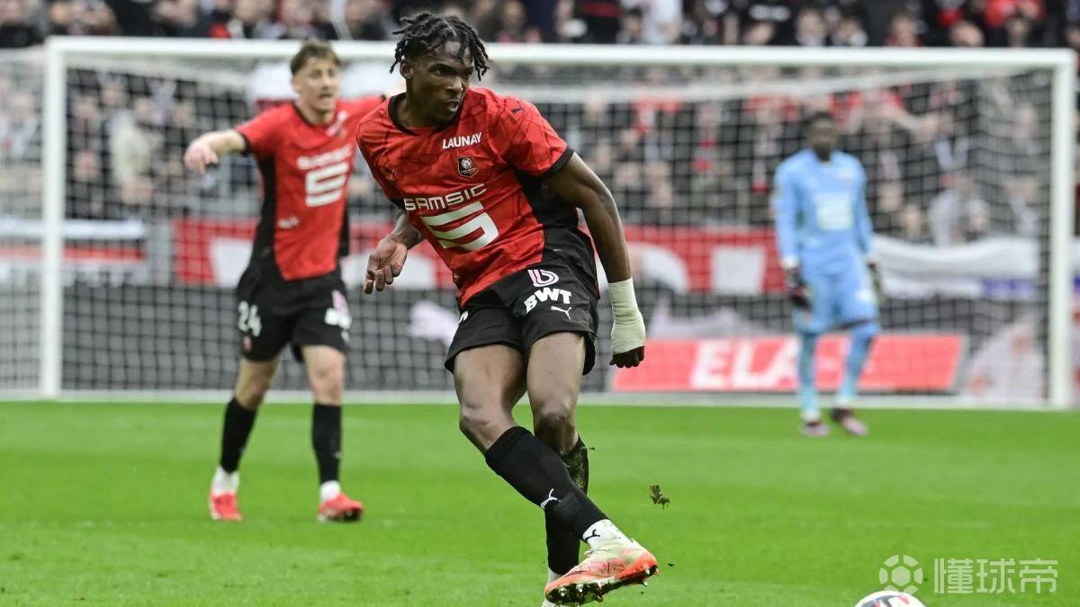 包含雷恩外租球员表现抢眼,或重回曼联效力的词条 包含雷恩外租球员表现抢眼,或重回曼联效力的词条