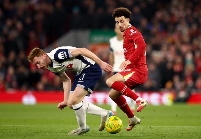 英格兰后防雄心勃勃，雄霸半决赛的简单介绍