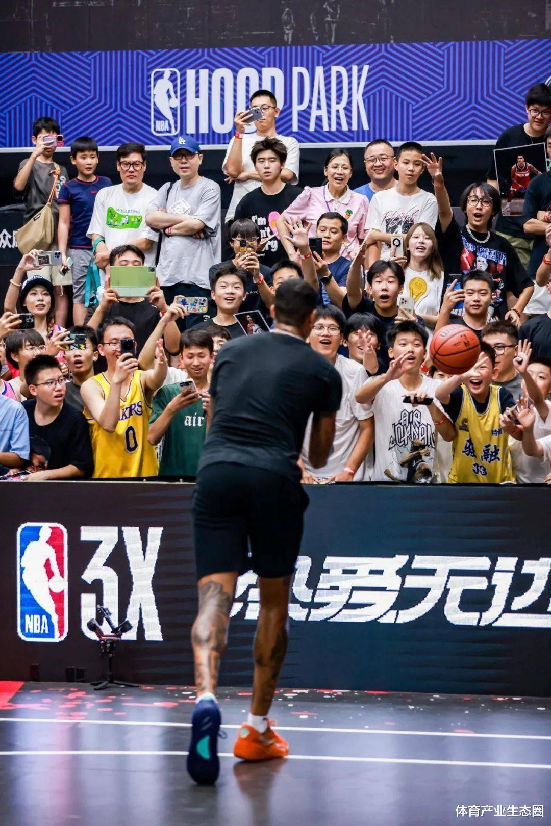 篮球赛事持续升温,吸引更多观众的简单介绍 篮球赛事持续升温,吸引更多观众的简单介绍