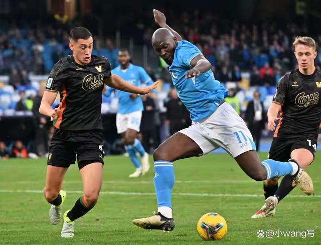 罗马战平AC米兰,略胜一筹保持前五位置 罗马战平AC米兰,略胜一筹保持前五位置