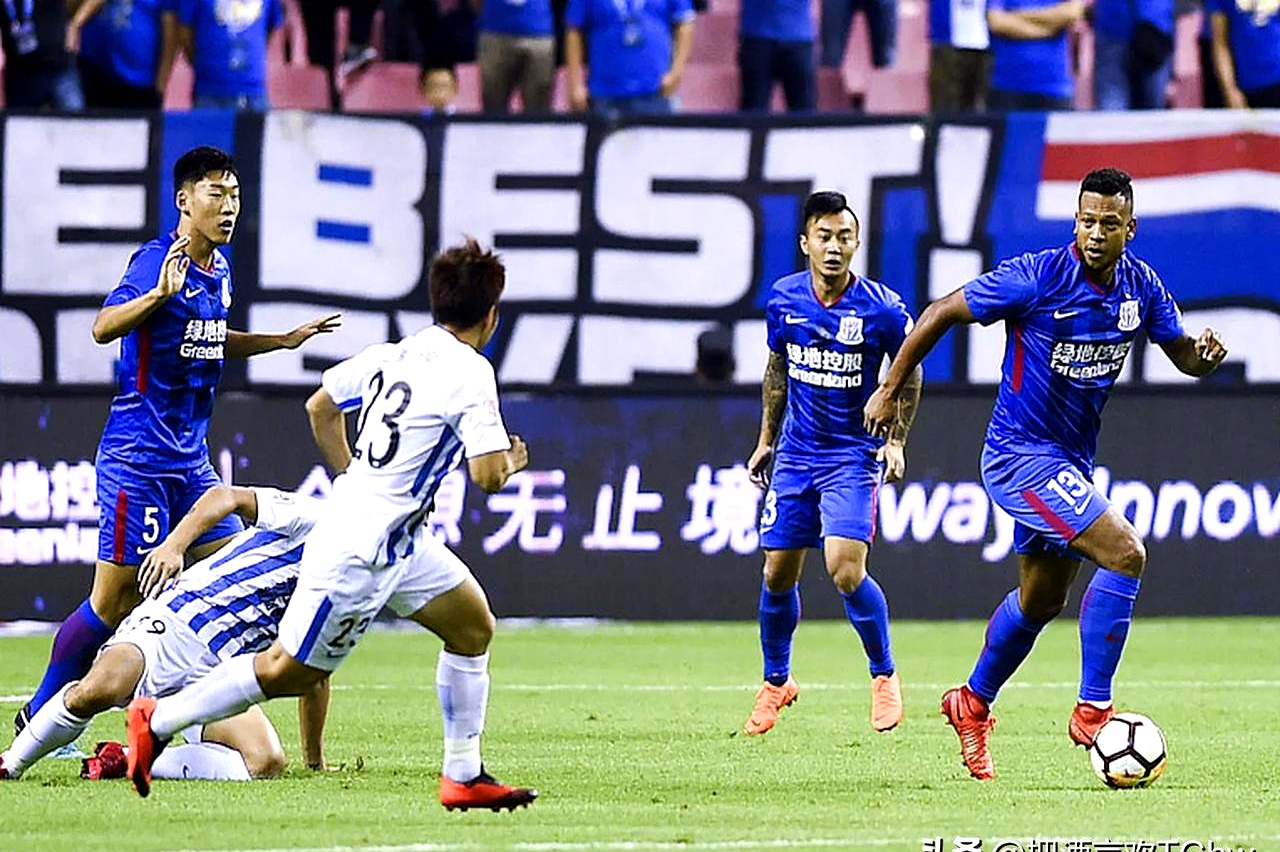 富力击败申花,客场豪取三分 富力击败申花,客场豪取三分