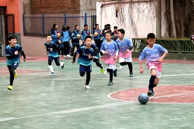 足球比赛中山火力全开 足球比赛中山火力全开