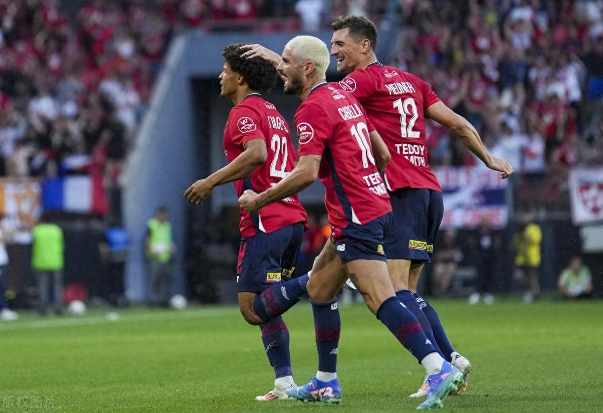 包含札幌冈萨多客场逆转,安侯耶尔绝杀晋级强的词条 包含札幌冈萨多客场逆转,安侯耶尔绝杀晋级强的词条