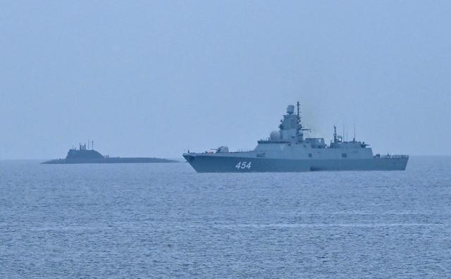 欧亚球队在跨大洋对决中大放异彩,领跑榜单 欧亚球队在跨大洋对决中大放异彩,领跑榜单