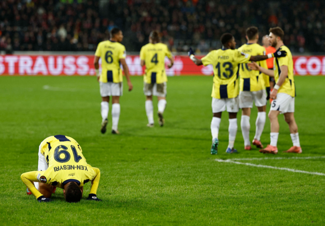 里尔客场平局,错失胜利机会的简单介绍 里尔客场平局,错失胜利机会的简单介绍