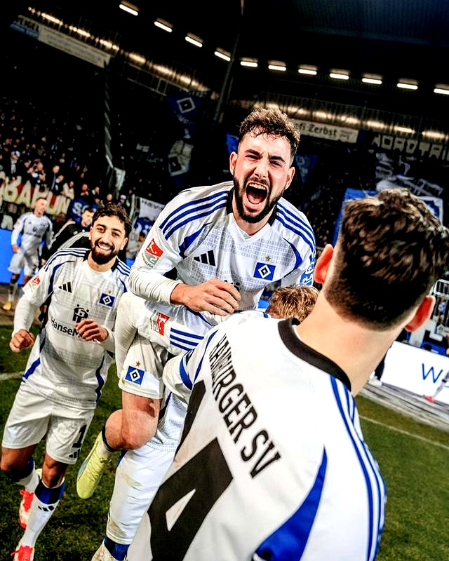 汉堡SV球员受伤,需暂停比赛的简单介绍 汉堡SV球员受伤,需暂停比赛的简单介绍