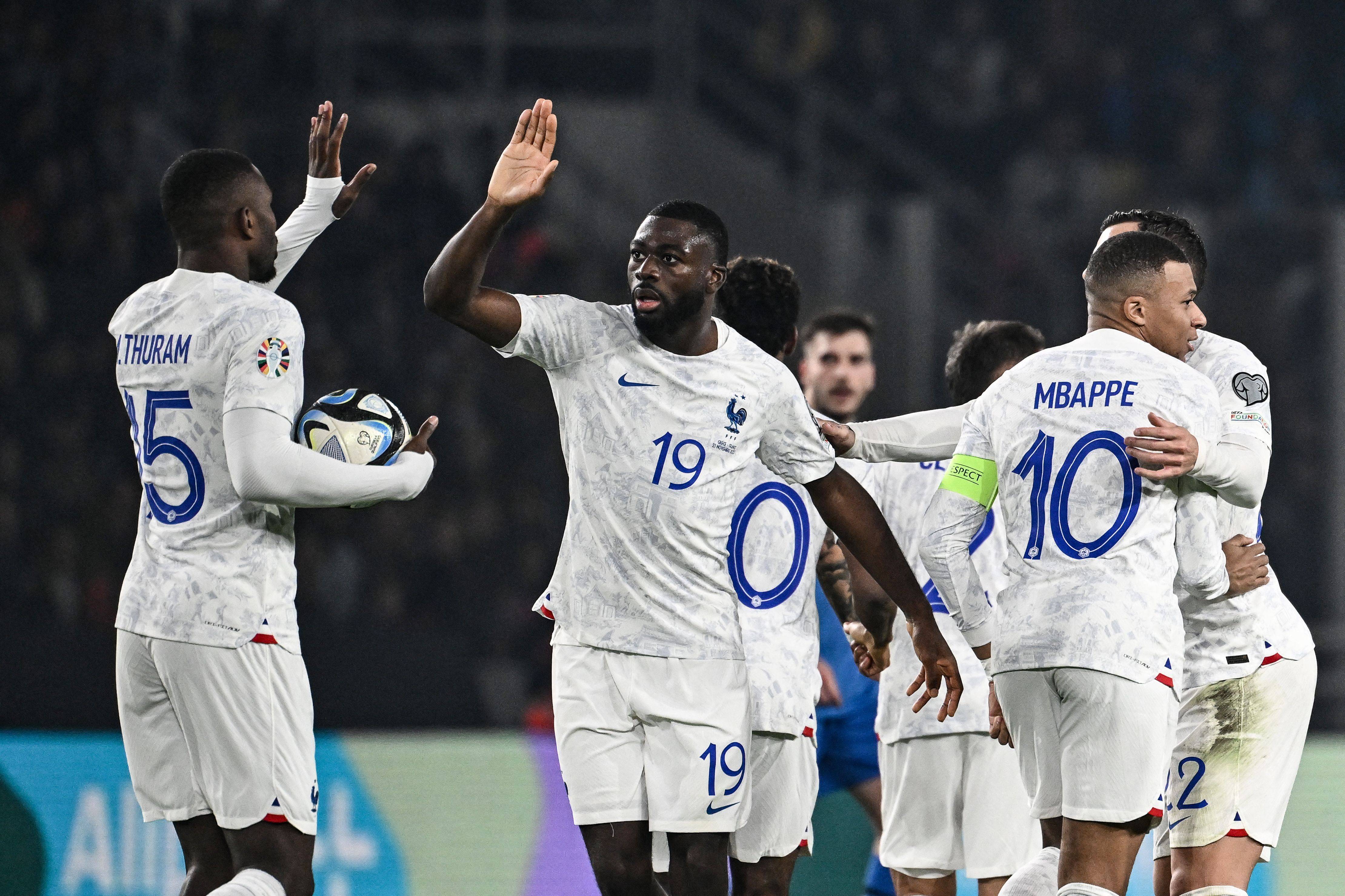 克罗地亚队在欧洲杯预选赛中表现抢眼 克罗地亚队在欧洲杯预选赛中表现抢眼