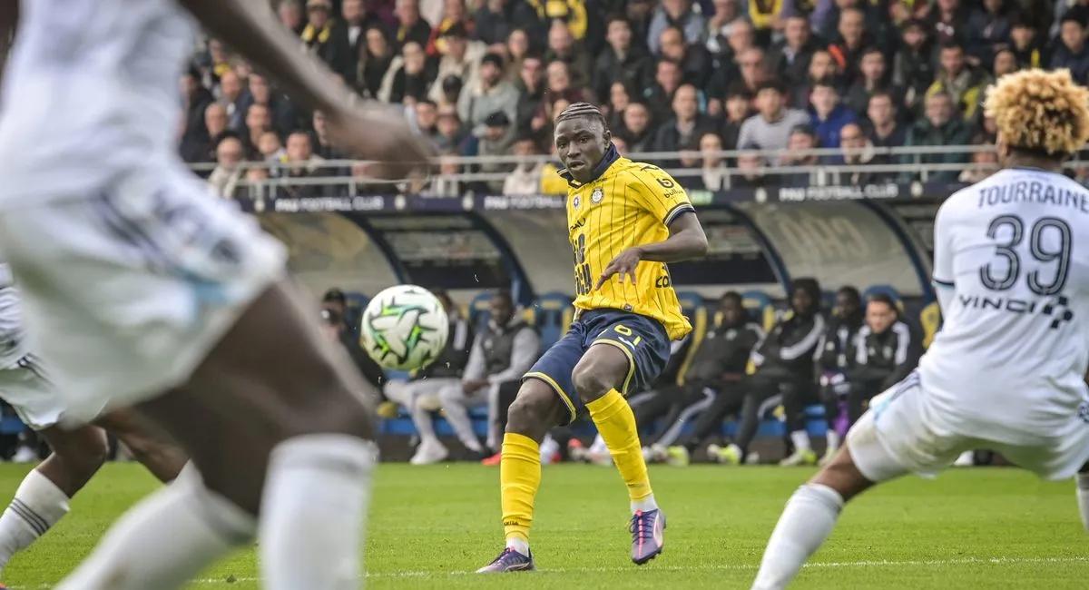 圣埃蒂安-小胜梅斯，全场战术分析的简单介绍