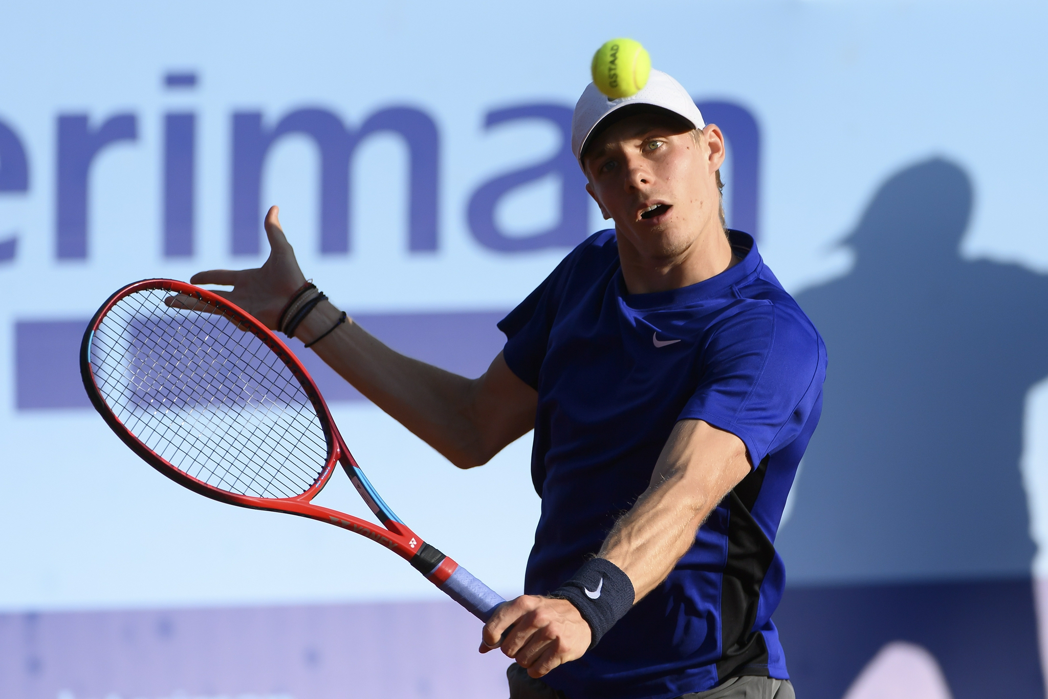 瑞士苦战晋级,守卫荣誉之旗 瑞士苦战晋级,守卫荣誉之旗