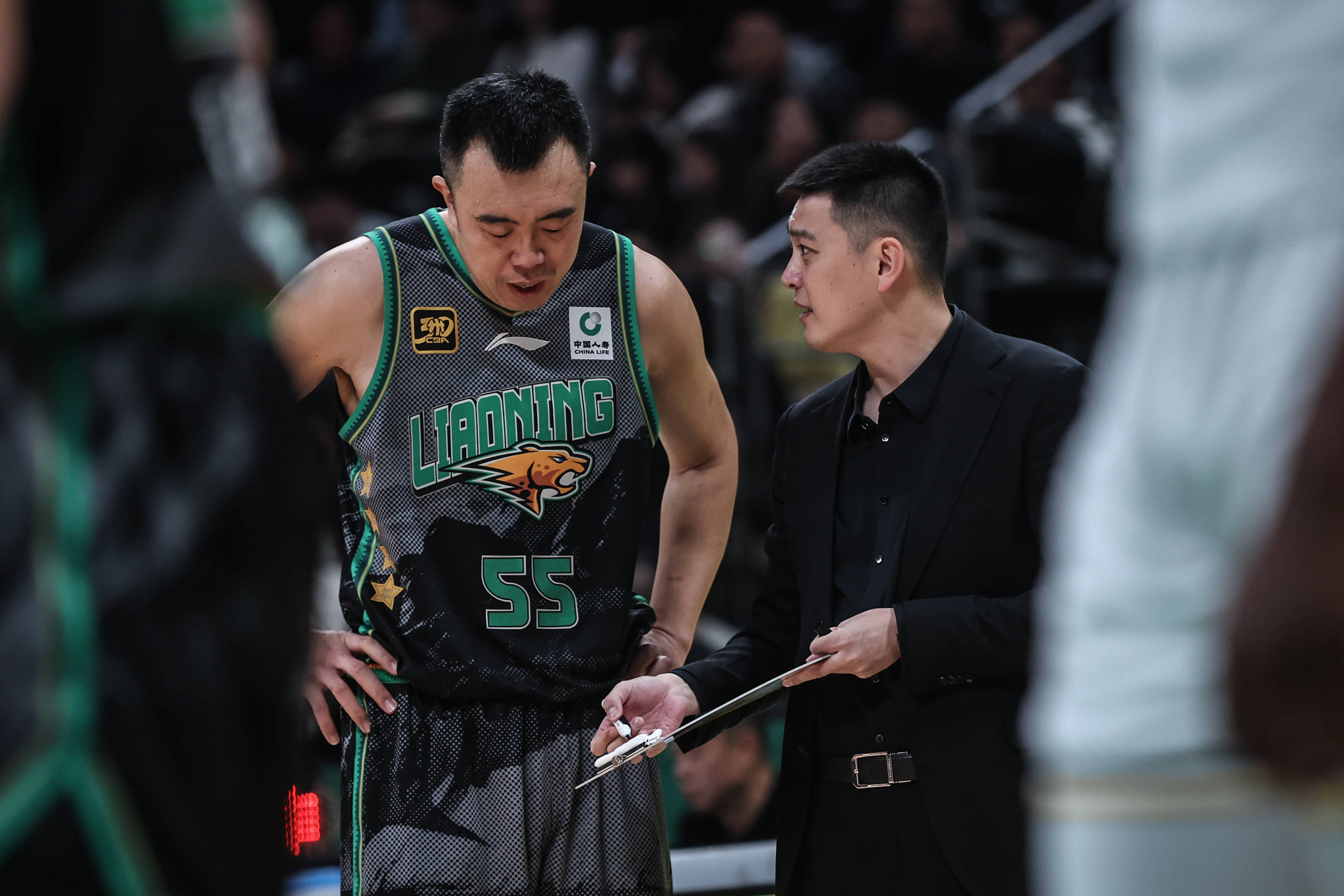 辽宁男篮遭遇挑战与河南队激战 辽宁男篮遭遇挑战与河南队激战