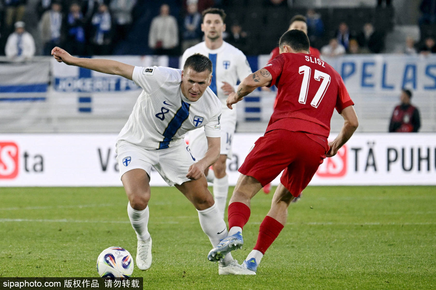 法国在欧预赛中大胜芬兰赢得三分 法国在欧预赛中大胜芬兰赢得三分