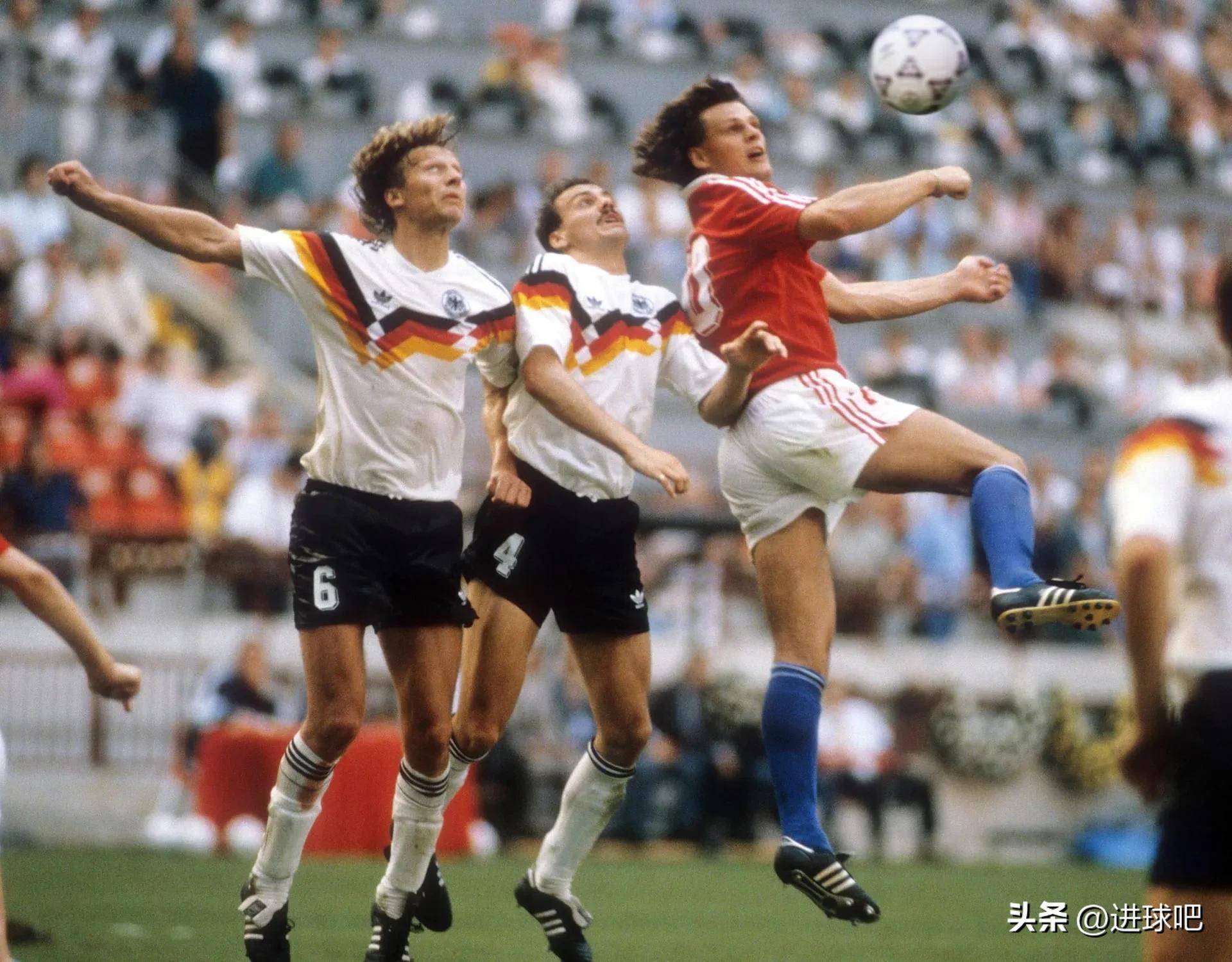 关于捷克客场横扫斯洛伐克,锁定欧洲杯正赛资格的信息 关于捷克客场横扫斯洛伐克,锁定欧洲杯正赛资格的信息