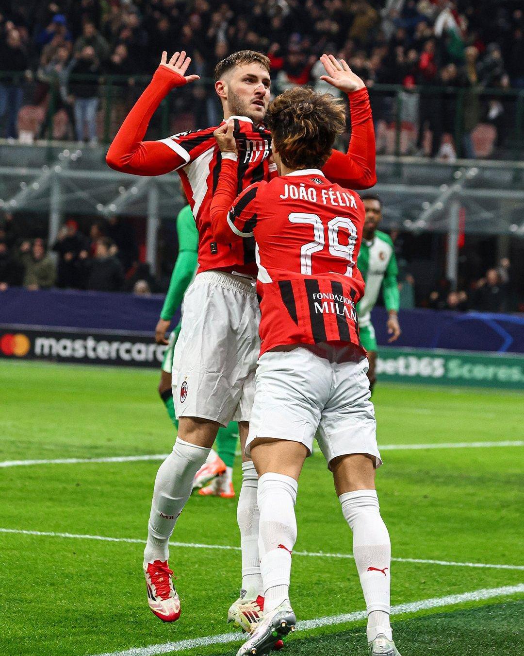 AC米兰客场轻取对手,一步之遥冲击榜首 AC米兰客场轻取对手,一步之遥冲击榜首