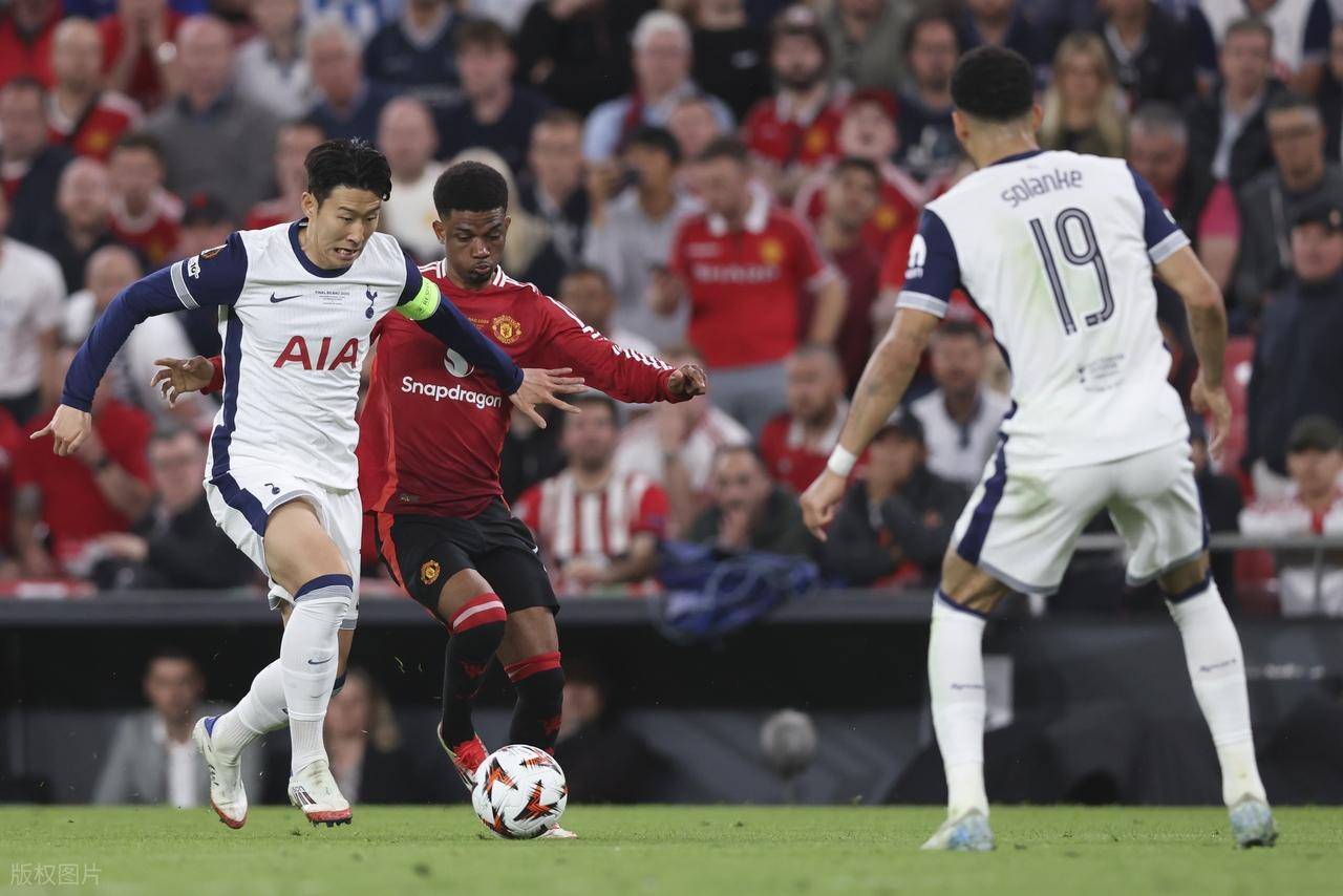 曼联取得连胜，实力稳固欧战资格