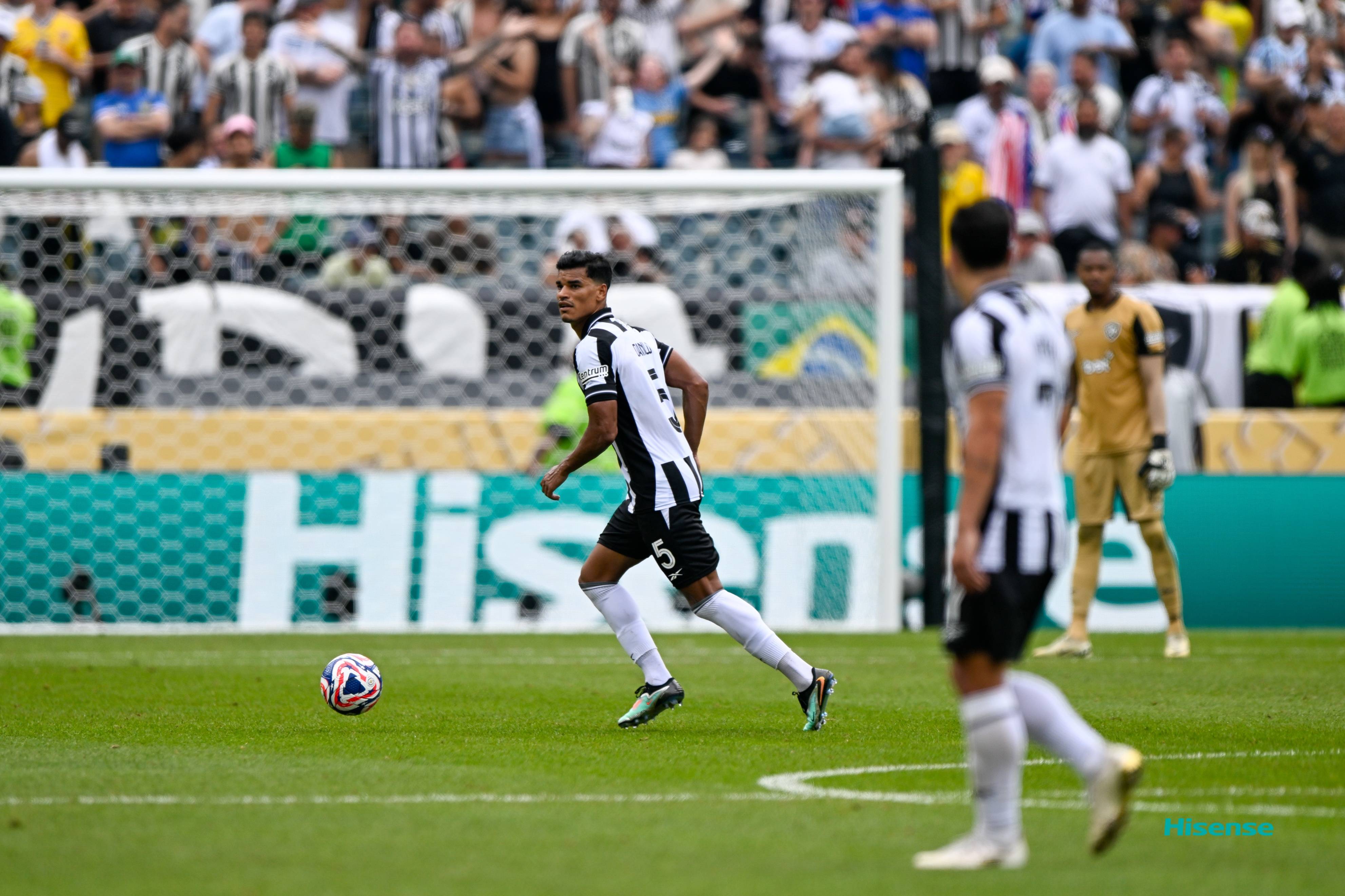 人气球星喜获好成绩，被球迷寄予厚望