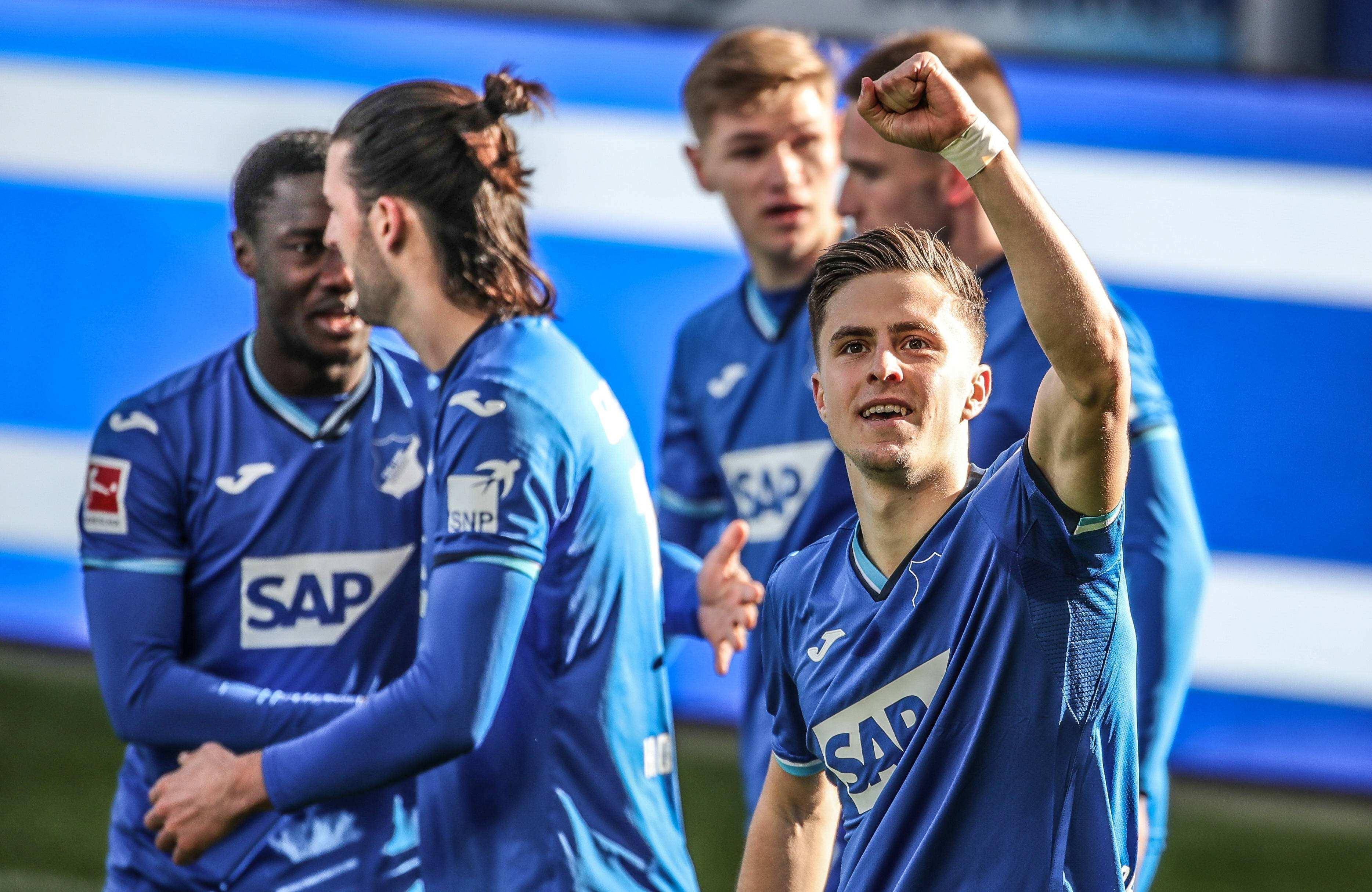 霍芬海姆主场告捷,沙尔克遭遇失利的简单介绍 霍芬海姆主场告捷,沙尔克遭遇失利的简单介绍