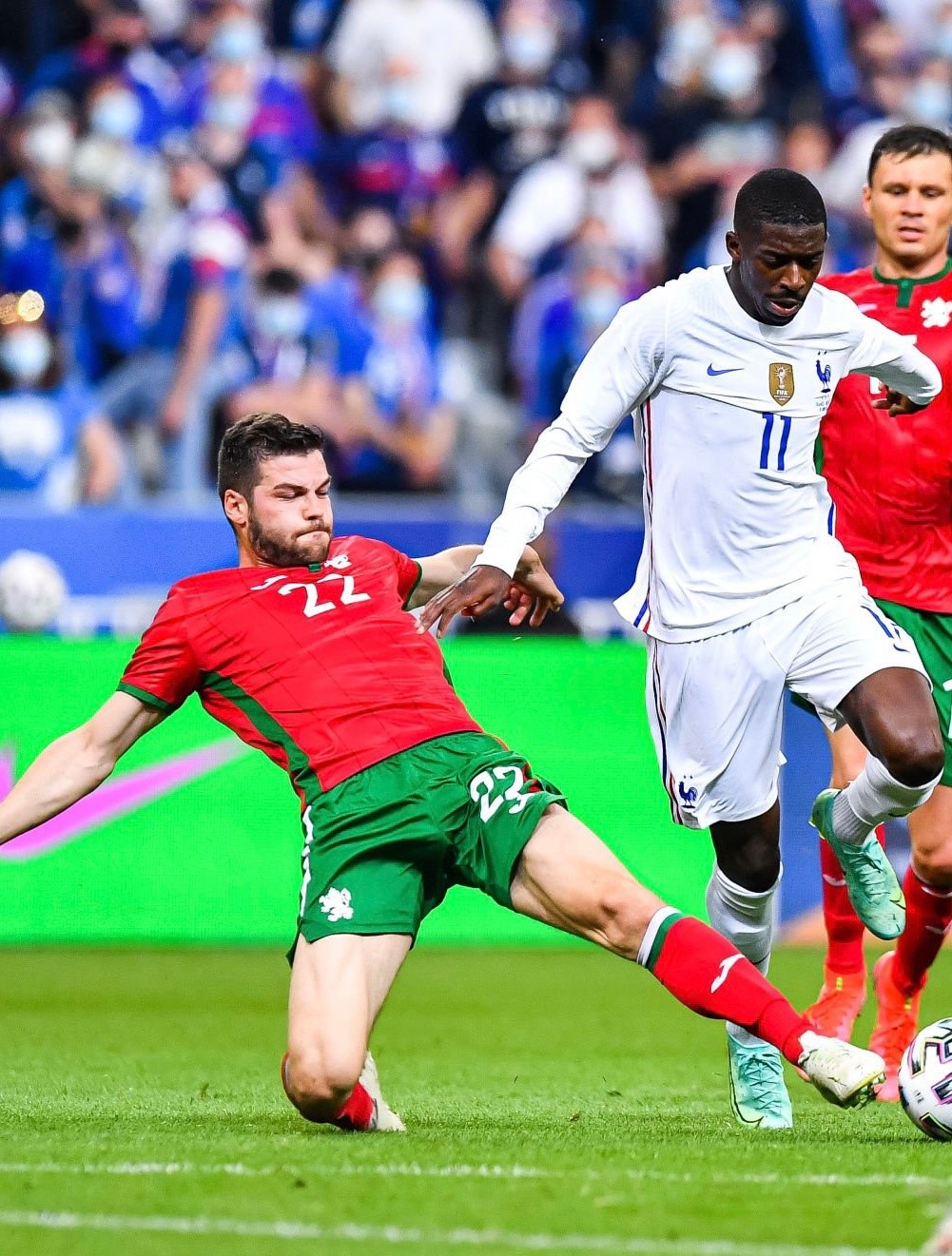 俄罗斯籍球员在联赛中取得胜利 俄罗斯籍球员在联赛中取得胜利