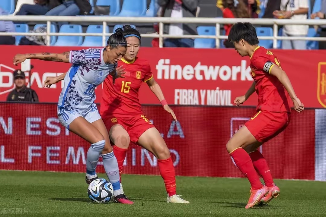 开云体育平台APP-俄罗斯女足意外淘汰，阿根廷首次夺魁