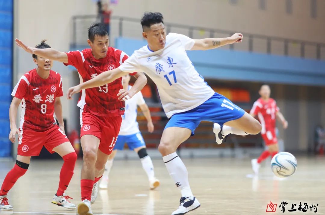 开云官网-顶尖球队锋芒毕露！国内足球盛事燃爆全场