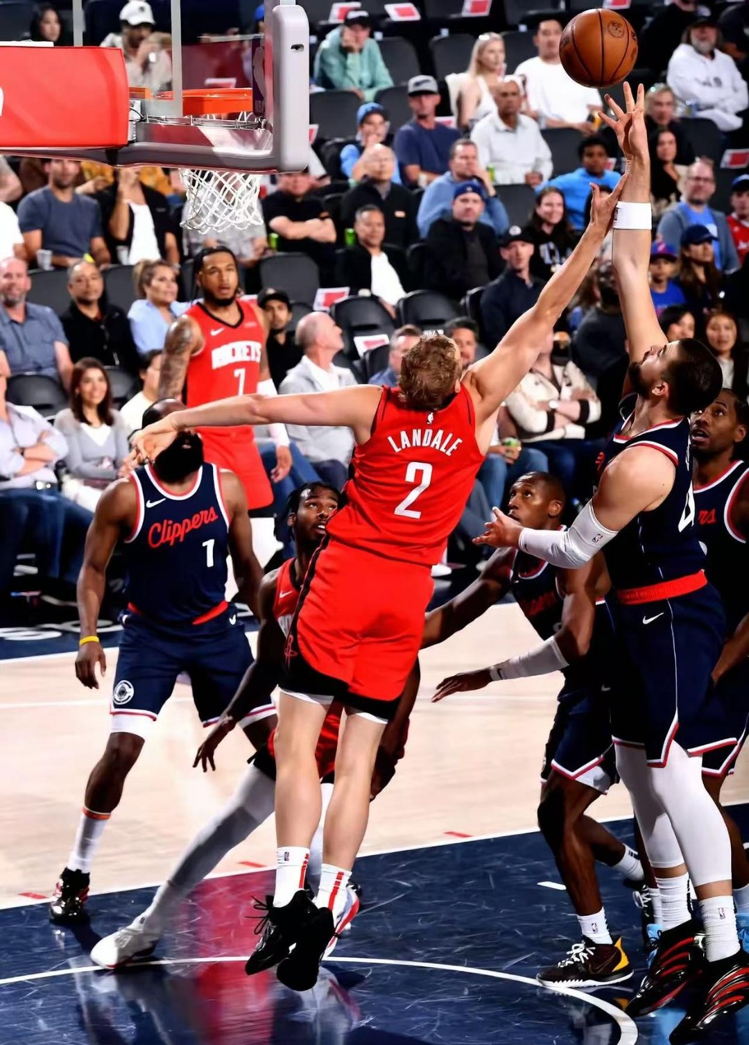 火箭击败湖人晋级西部决赛