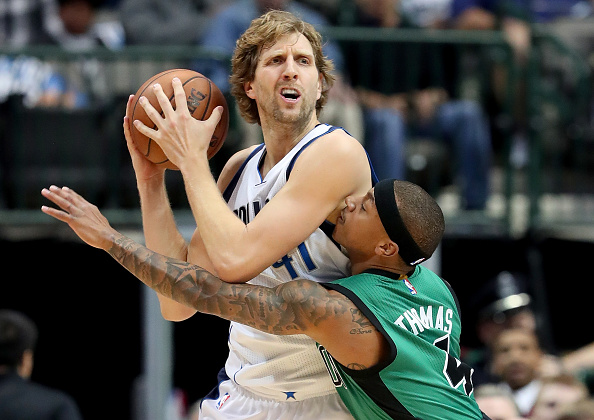 开云体育官网-小牛连胜猛龙，球队士气高昂