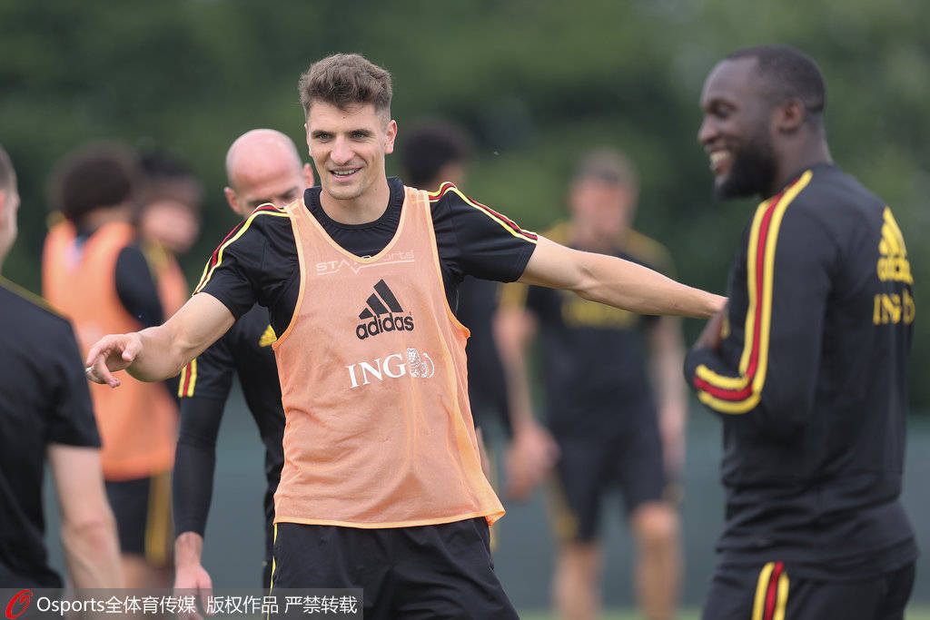 比利时备战胜利,全队士气高昂 比利时备战胜利,全队士气高昂