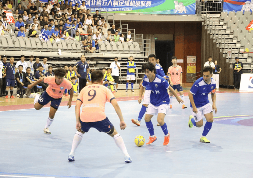 梅斯交战穆尔西争高下，一触即发支持呐喊