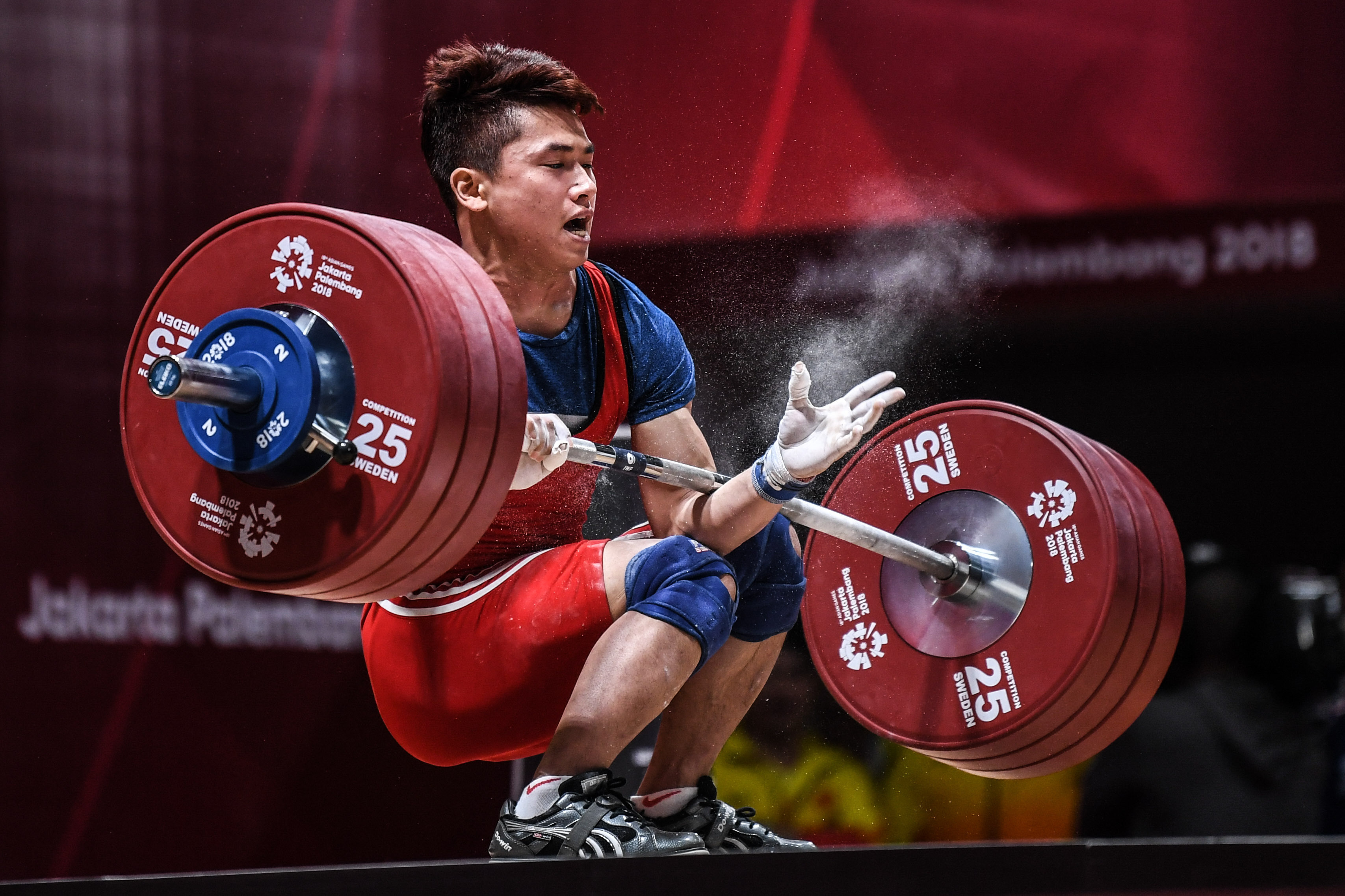 体育赛场上的壮举:精彩瞬间让人目不暇接 体育赛场上的壮举:精彩瞬间让人目不暇接