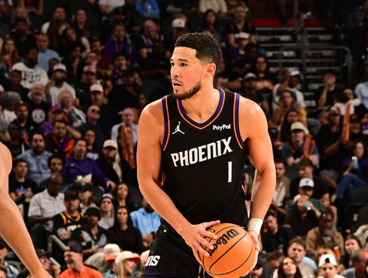 雷霆翻盘波兰男篮,布克关键制胜 雷霆翻盘波兰男篮,布克关键制胜