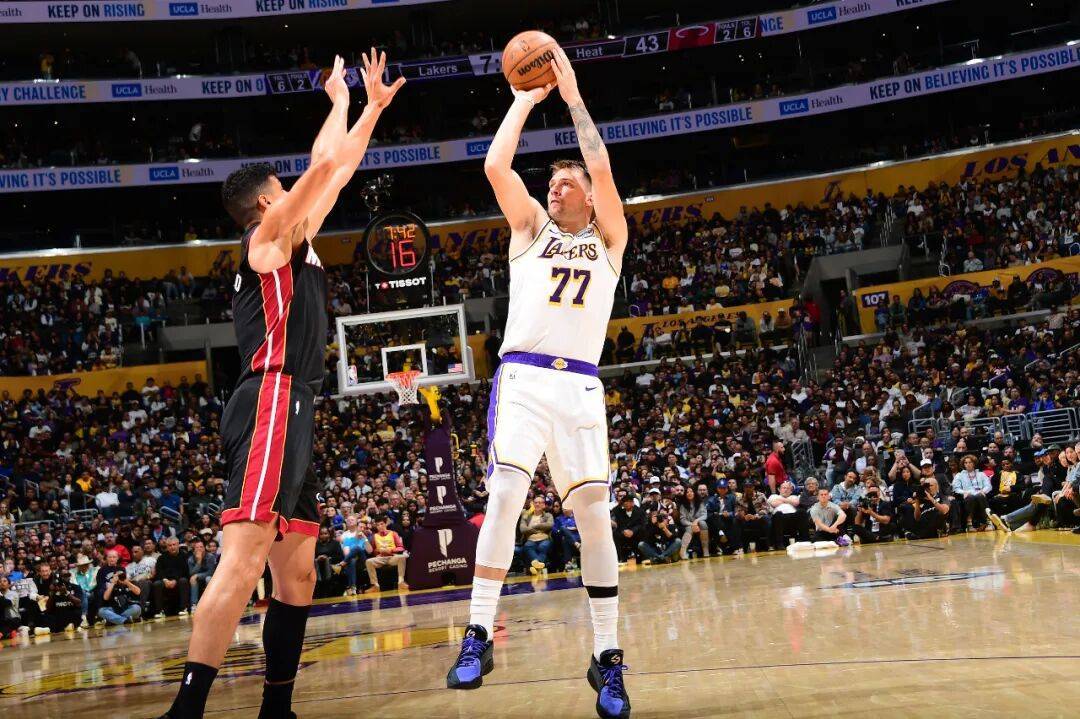 关于魔术力克公牛,东契奇统治全场的信息 关于魔术力克公牛,东契奇统治全场的信息