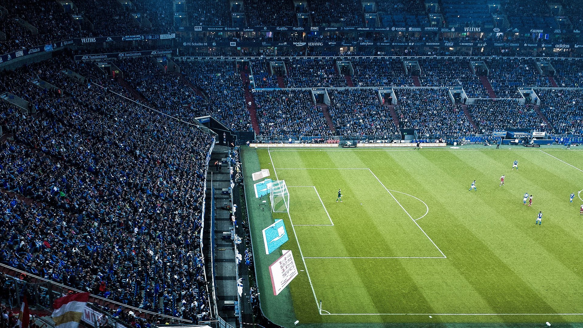 开云体育登录-实力与团队的交响，斯通斯证明自我，乌克兰淘汰赛力克阿尔及利亚